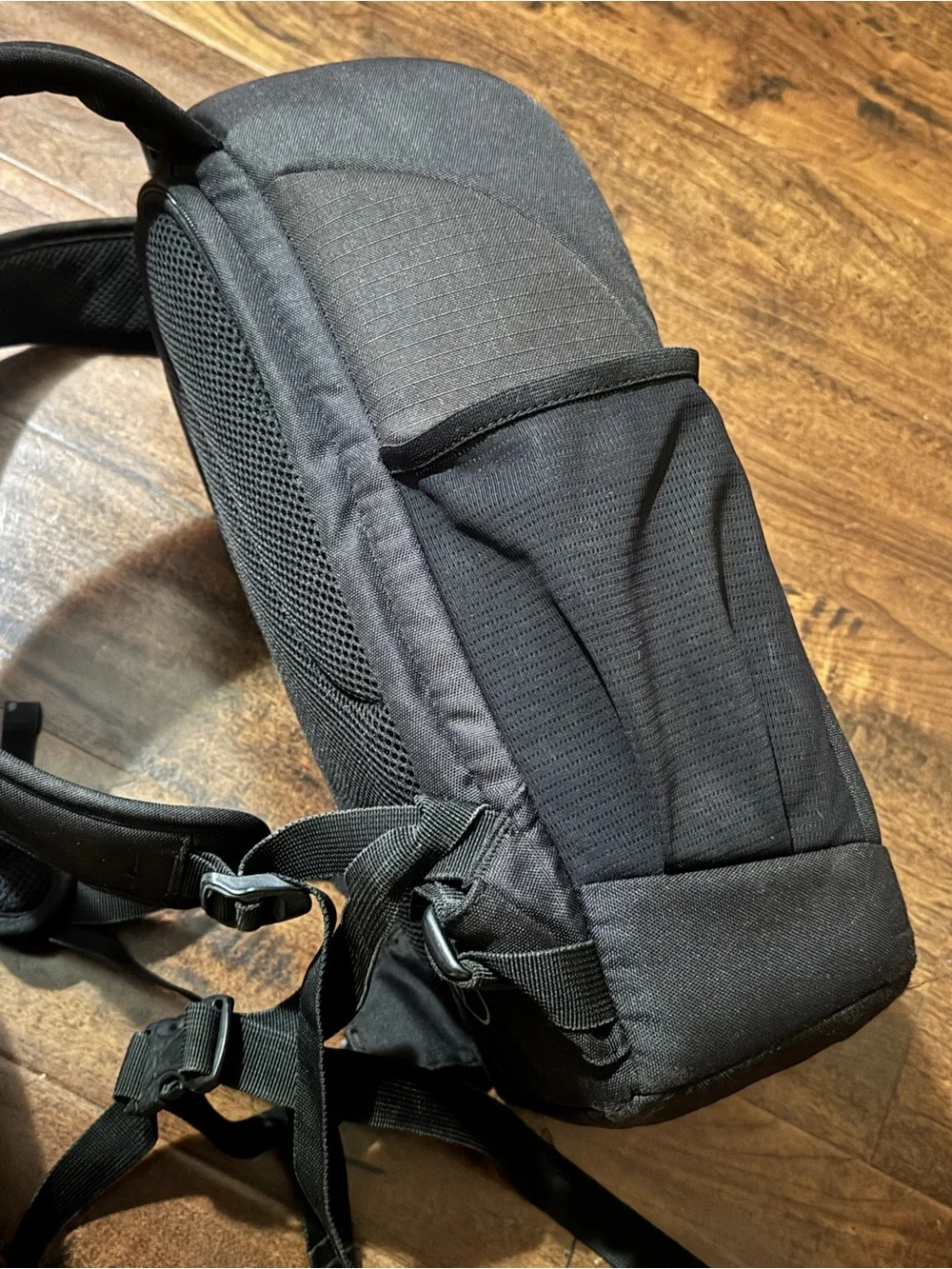 Lowepro Flipside 200 Backpack.